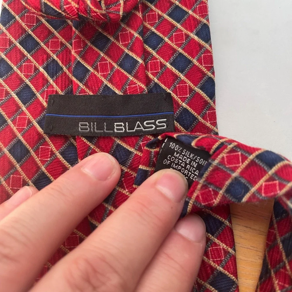 Bill Blass Red and Blue‎ Geometric Tie Academia Preppy Office Formal
